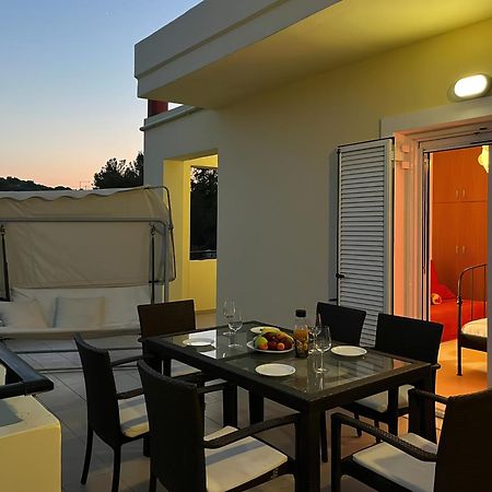 Souda Bay View With Private Pool Near Chania City エクステリア 写真